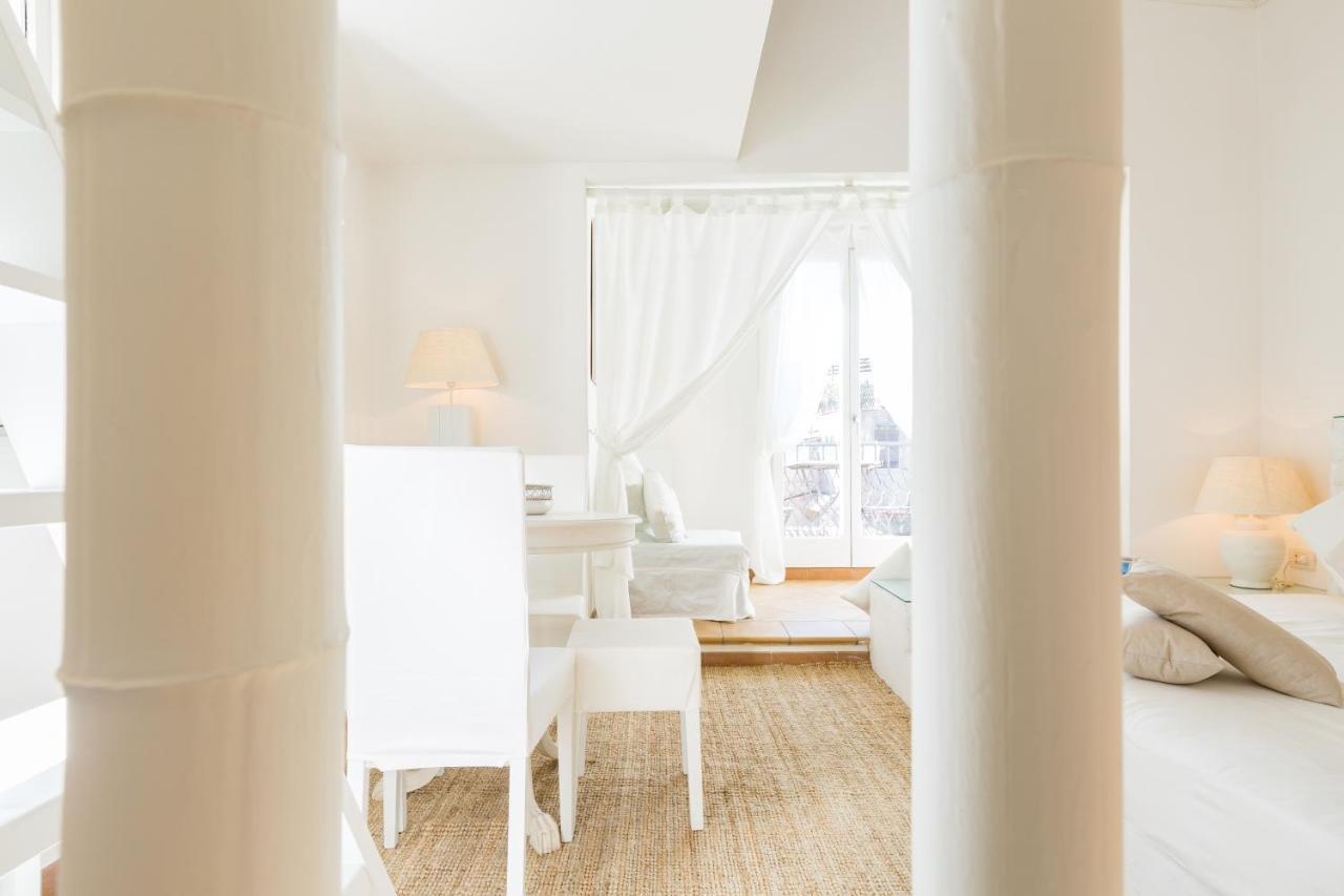 Appartement Campo Dei Fiori Luxury With Balcony à Rome Extérieur photo